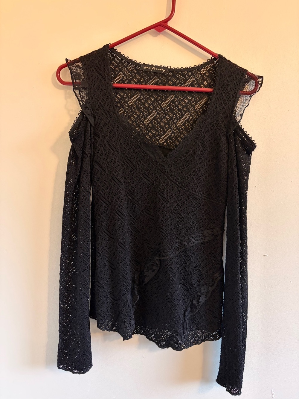 Ann Ferriday Black Lace Cold-Shoulder Long Sleeve Top